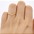 Anel em Ouro 18K Formato V - Imagem 3