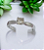 ANEL SOLITÁRIO DE OURO BRANCO 18K. COM 1 DIAMANTE DE 30 PONTOS DE QUILATE. - Imagem 1
