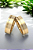 Par de Aliança com 14 gramas de Ouro Amarelo 18K com 1 Diamante Natural. - Imagem 1