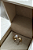 Anel Solitário de Ouro Amarelo 18k com Moisanita - Imagem 4