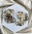 Brinco ROSETA media flor 3D - Imagem 1