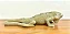 Escultura Decorativa Iguana Dourada Mart Poliresina - Imagem 2