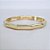 BRACELETE DOURADO FORMATO DECÁGONO - Imagem 1