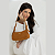 Bolsa Capri Maria Milão Camurça Caramelo - Imagem 2