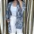 Kimono Azul com Detalhes Brancos - Estilo Tribal Floral Fashion - Imagem 1