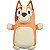 Peluche Squishmallow Hugmees Bluey Chilli Jazwares - SQBL00018 - Imagem 1