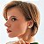 Brinco Ear Cuff Curvo Trabalhado Cravejado Banhado a Ouro - Imagem 2