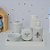 Kit Higiene Porcelana Bebê Térmica Bandeja Flor de Liz - Imagem 2