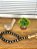 Kit Decorativo Vaso com Verdinhos + Colar + Pássaro Cerâmica - Imagem 4