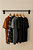 Arara De Parede Cabideiro Loja Reta 1 Metro Expositor de Roupas Preto - Imagem 3