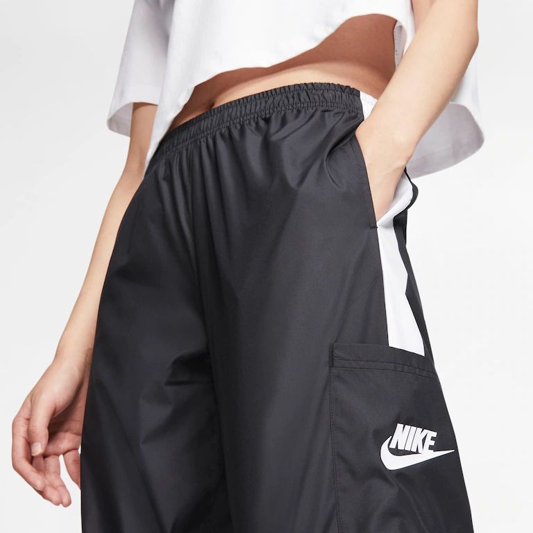 Calça Nike Sportswear Woven Essential Feminina - Top Sport