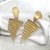 Brinco franja triangular malha palito base gota banhado ouro - Imagem 2