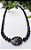 Colar Curto Preto Murano Floral. - Imagem 1