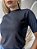 TSHIRT FEMININA BÁSICA GOLA ALTA- PRETA - Imagem 1