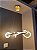 LUSTRE EM NEON - Imagem 1