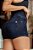Short feminino jeans premium azul com bolsos penses frontal - Imagem 4