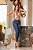 Calça jeans feminina skinny azul com puídos e empina bumbum - Imagem 1