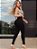 Calça jeans preta skinny básica com lycra empina bumbum - Imagem 3