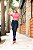 Calça jeans skinny azul rasgada com pences empina bumbum - Imagem 4