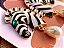 Brinco Zebra com Pérolas - Imagem 4