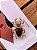 Broche Besouro Tigre - dourado - Imagem 1