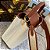 Bolsa Louis Vuitton Capucines BB - Imagem 3