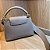 Bolsa Louis Vuitton Capucines BB - Imagem 2