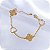 Pulseira de Trevos com Borboletas em Madrepérola - Banhada a Ouro 18k - Imagem 1