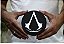 EMBLEMA DECORATIVO EM RESINA - ASSASSIN´S CREED - Imagem 2