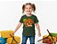 camiseta três porquinhos com lobinho unissex infantil 100% algodão verde escuro tamanhos 2 a 6 anos - Imagem 3