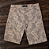 BERMUDA  MASCULINA BRANCA COM ESTAMPA FLORAL TROPICAL - Imagem 1