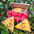 BRINQUEDO INTERATIVO ZIPPY BURROW PIZZA BOX ZIPPYPAWS - Imagem 1