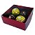 10 Caixa P/4 Doces Vermelha Textura com Visor PVC N4 ASSK  8,5x8,5x4 - Imagem 3