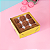 10 CAIXA LAMINADA C/ VISOR (09 DOCES) 4x12x12 cm OURO 4671 (IDEIA) LAMINADAS - Imagem 3