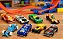 Kinder Ovo Hot Wheels com 12 unidades - Imagem 3