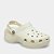 Crocs Classic Platform Clog – Feminino - Imagem 2