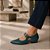 SCARPIN SALTO BAIXO BLOCO COURO VERDE MILITAR CONFORTAVEL - Imagem 3