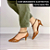 SCARPIN SALTO FINO COURO OFF WHITE PRETO CONFORTAVEL - Imagem 7