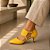 SCARPIN SALTO FINO AMARELO CONFORTAVEL - Imagem 3
