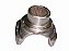 Garfo Cruzeta Yoke SPL 90 para Diferencial 26 Estrias Mercedes - 3843537145 - Imagem 1