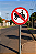 Placa Proibido Trânsito de Tratores e Máquinas de Obras R-13 - Imagem 2