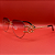 Óculos de Sol Sem Aro Lente Rosa UV400 - Unissex Minimalista Fashion Leve e Elegante - Imagem 1