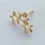 BRINCO FOLHEADO A OURO - BANHADO COM 5 MILÉSIMOS + VERNIZ DIAMOND - BRINCO DE PINO COM 3 ESTRELAS VAZADAS 9X14MM - OURO051 - Imagem 2