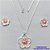 CONJUNTO FOLHEADO A PRATA COM 50 MILÉSIMOS + VERNIZ DIAMOND - CONJUNTO COM CORRENTE VENEZIANA 45CM - BRINCOS DE PINO FLOR ESMALTADA 15MM E PINGENTE EM FLOR ESMALTADA BRANCA / ROSA 22MM - PRA241 - Imagem 1