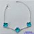 PULSEIRA FOLHEADA A PRATA COM 50 MILÉSIMOS + VERNIZ DIAMOND - PULSEIRA COM TREVOS TIPO VAN CLEEF AZUL EM VIDRO 15MM - TAMANHO: 18CM + EXTENSOR E FECHO LAGOSTA - PRA248 - Imagem 1