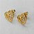 BRINCO FOLHEADO A OURO - BANHADO COM 5 MILÉSIMOS + VERNIZ DIAMOND - (CRIS) BRINCO DE PINO CORAÇÃO COM LACINHO VAZADO 11X11MM - OURO473 - Imagem 2