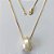 GARGANTILHA FOLHEADA A OURO - BANHADO COM 5 MILÉSIMOS + VERNIZ DIAMOND - CORRENTE VENEZIANA 45CM E PINGENTE EM RESINA PÉROLA 12X18MM - OURO721 - Imagem 1