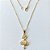 GARGANTILHA FOLHEADA A OURO 5 MILÉSIMOS + VERNIZ DIAMOND - CORRENTE CADEADO 45CM E PINGENTE BAILARINA 26MM - OURO823 - Imagem 1