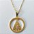 GARGANTILHA FOLHEADA A OURO 5 MILÉSIMOS + VERNIZ DIAMOND - CORRENTE CADEADO 45CM E PINGENTE REDONDO COM ZIRCÔNIAS E IMAGEM NOSSA SRA APARECIDA 24MM - OURO827 - Imagem 2