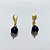 BRINCO FOLHEADO A OURO - BANHADO COM 5 MILÉSIMOS + VERNIZ DIAMOND - BRINCO DE PINO BASE GOTA E PEDRA NATURAL ROXA 6MM - OURO1240 - Imagem 1